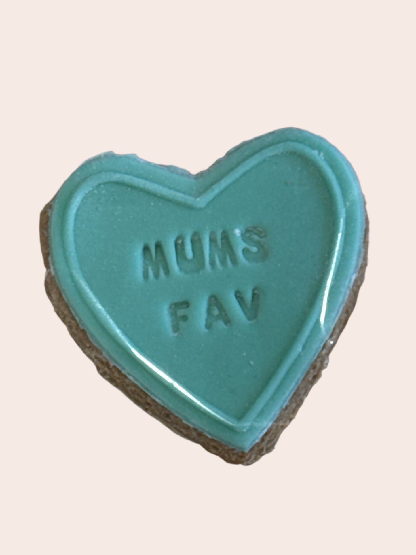 Fondant Love Heart cookies